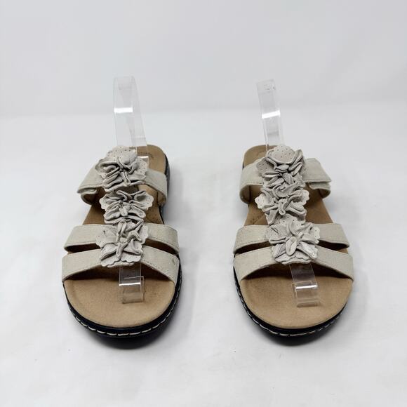 [Clarks] Cream Tan Leather Laurieann Judi Floral Comfort Sandals Hook & Loop 9 - Picture 6 of 12